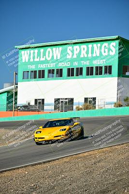 media/Oct-18-2025-Extreme Speed (Sat) [[d6d7e1fef1]]/Group 3 Purple/Session 1 (Turn 4)/